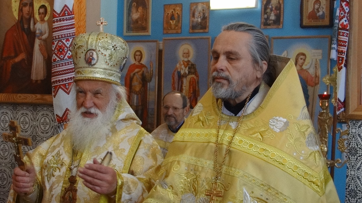 Зображення до публікації: 29 січня. Літургію у Богоявленський громаді АПЦвУ очолив митрополит Стефан(Негребецький)
