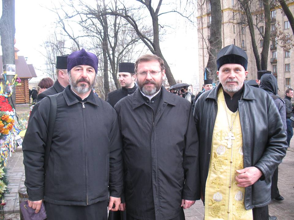 Зображення до публікації: Священики Київської громади взяли участь у Хресній ході за мир в Україні